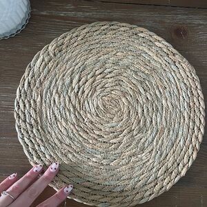 Woven Round Placemat x4